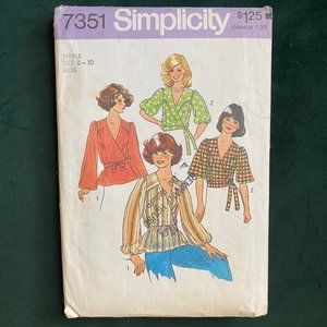 VINTAGE UNCUT 1970s Wrap Blouse Pattern